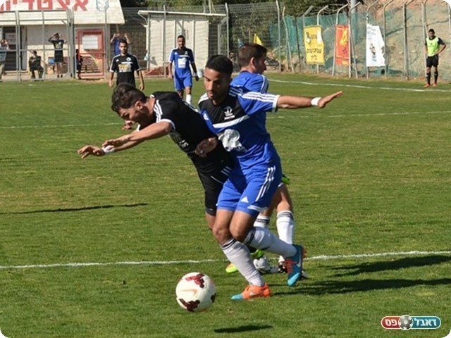 עידן בלסטרה (ארנון לוי)